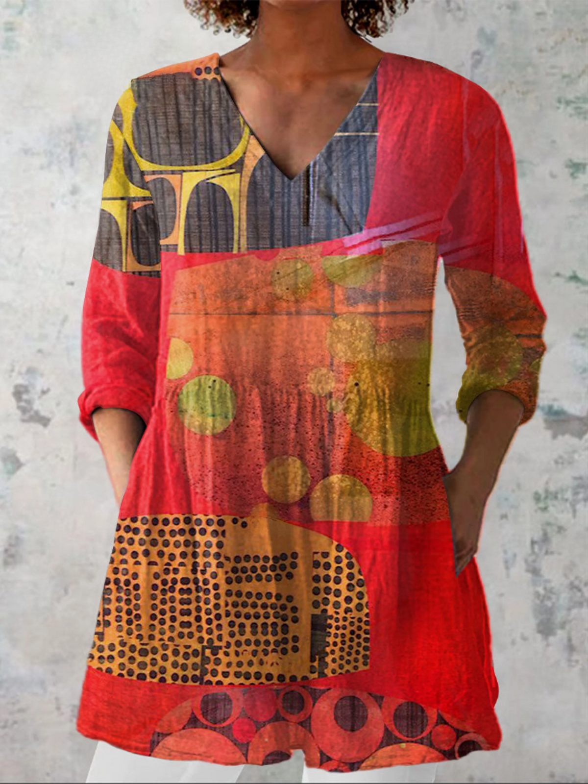 Felicity | Long Blouse with a Striking Print