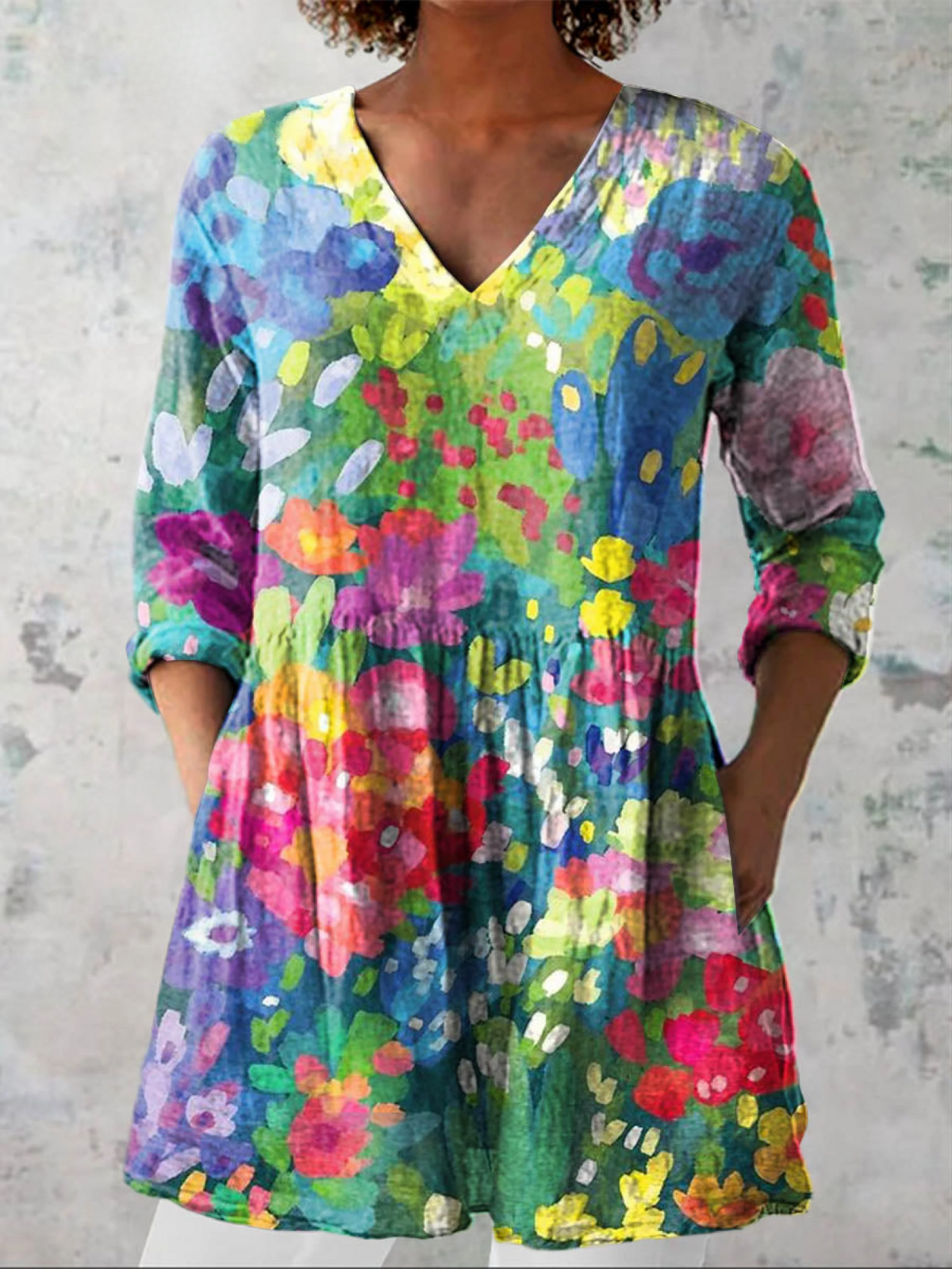 Clara | Long Blouse with a Striking Print