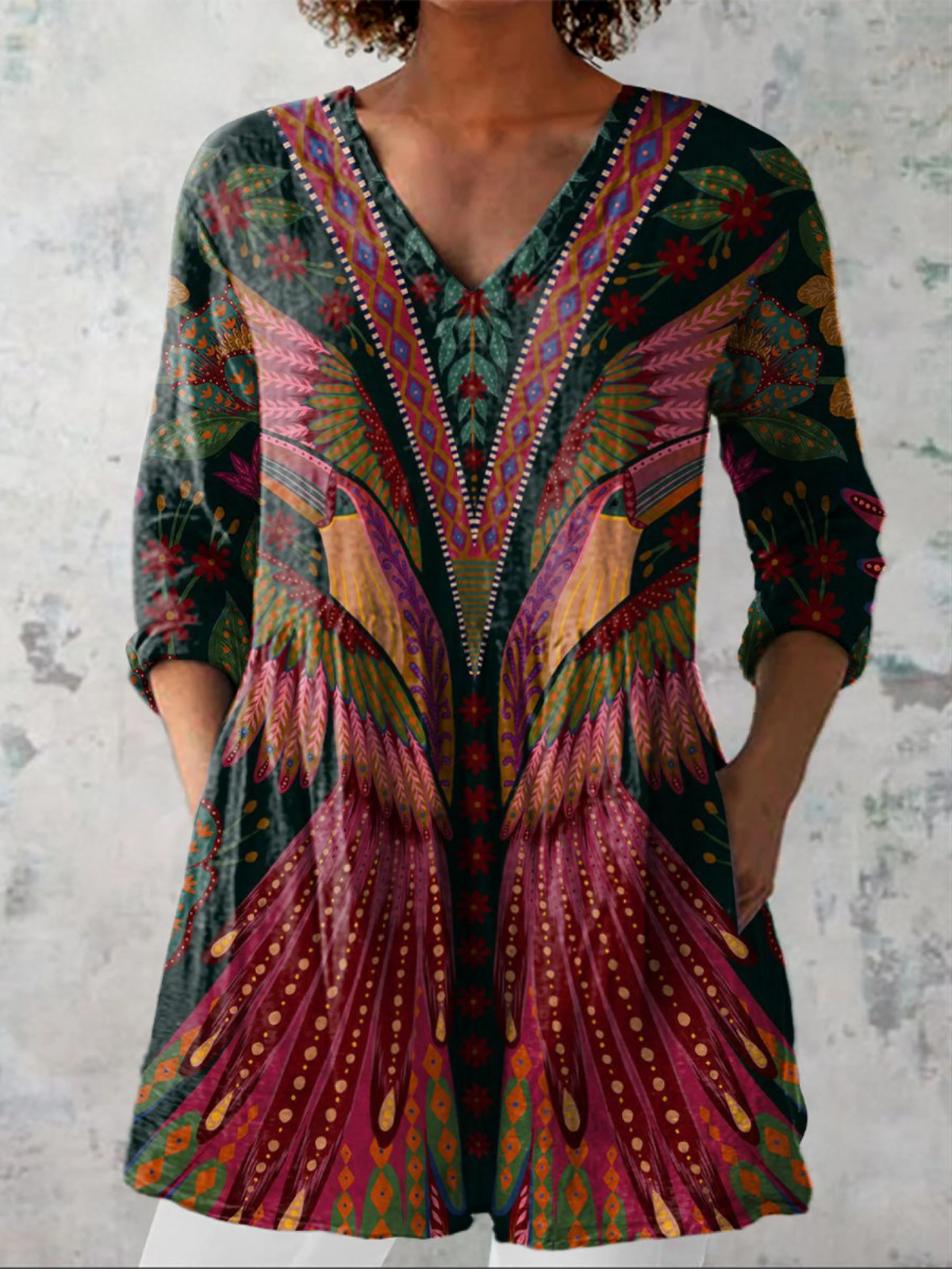 Eliza | Long Blouse with a Striking Print