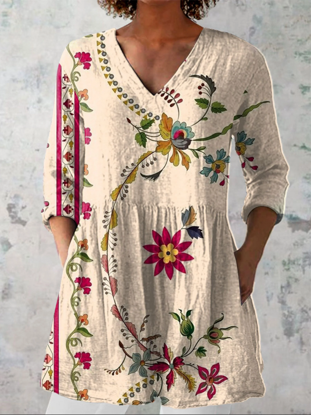 Edith | Long Blouse with a Striking Print