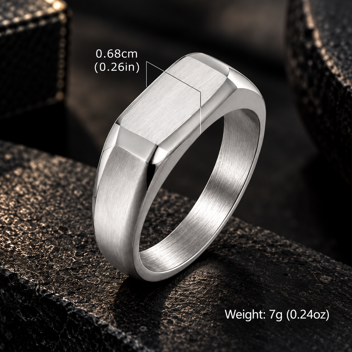 TYLER | SQUARE SIGNET RING
