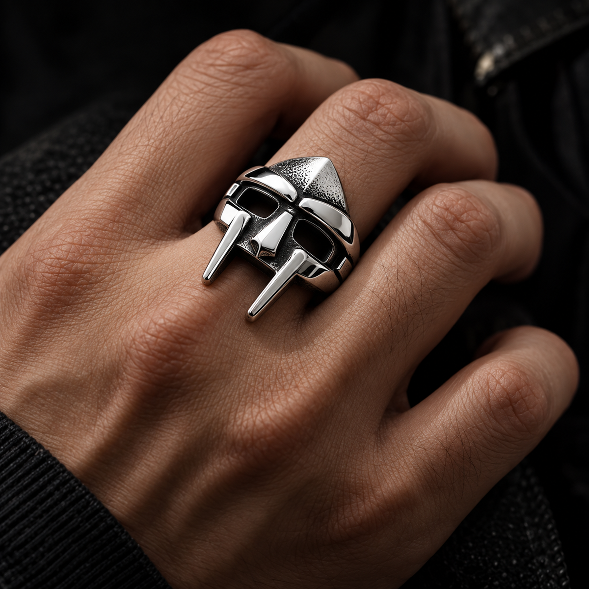 LIAM | MASK STATEMENT RING
