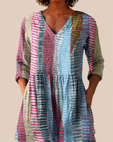 JASMINE | LONG BLOUSE WITH A STRIKING PRINT