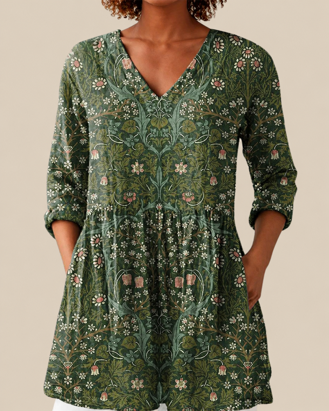 Harriet | Long Blouse with a Striking Print