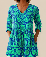 ANNABELLE | LONG BLOUSE WITH A STRIKING PRINT