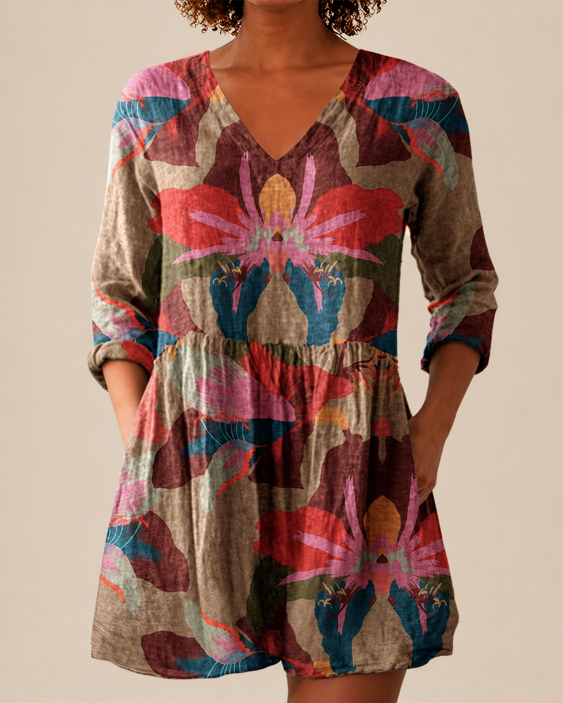 Daisy | Long Blouse with a Striking Print