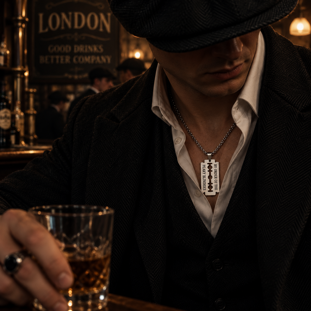 SAMUEL | PEAKY RAZOR NECKLACE