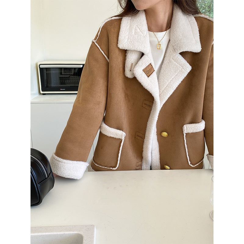 Women's Oversized Shearling Jacket with Wide Lapels