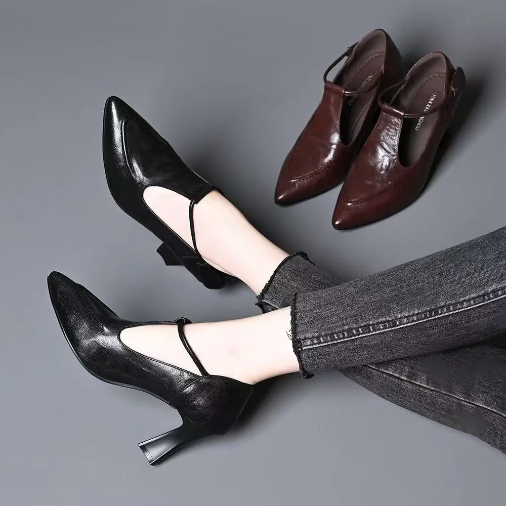 IMOGEN | VINTAGE T-STRAP BLOCK-HEEL SHOES