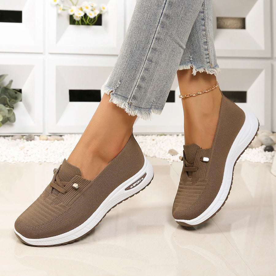 MARYAM | WOMEN'S LIGHTWEIGHT BREATHABLE PLATFORM TRAINERS