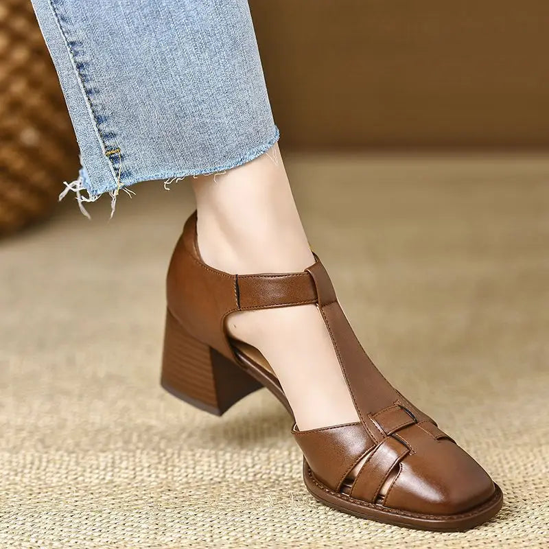 LYRA | CLASSIC LEATHER HIGH-HEEL SANDALS