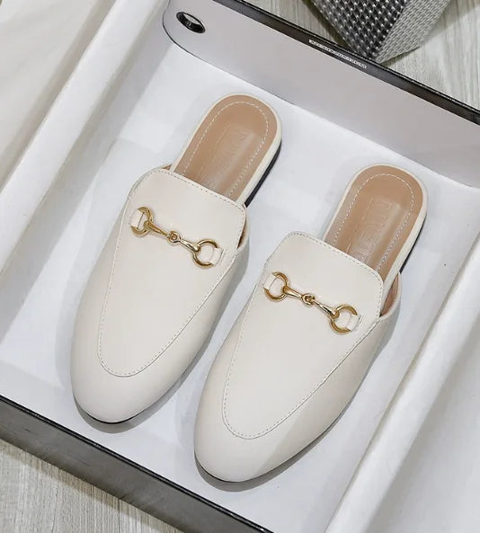 PENELOPE | WOMEN'S CLOSED-TOE MULES WITH METAL CHAIN