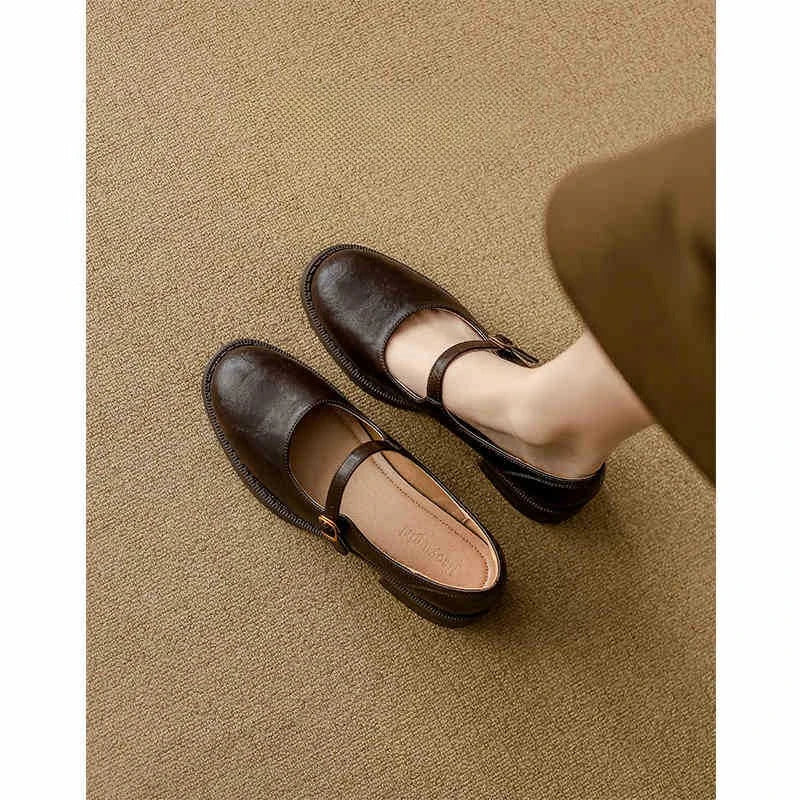 Evie | Chunky Heel Buckle Shoes