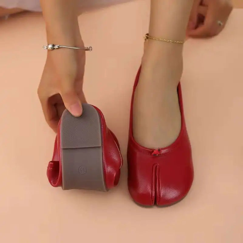 Beatrice | Soft Leather Split-Toe Ballet Flats