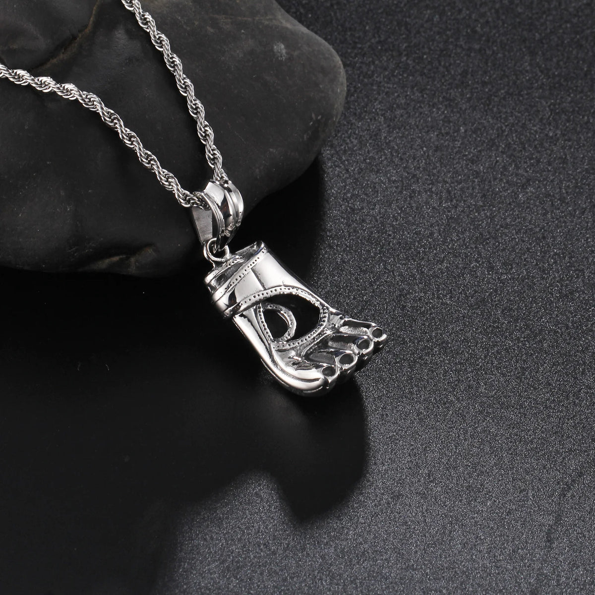 LOGAN | BOXING GLOVES PENDANT NECKLACE