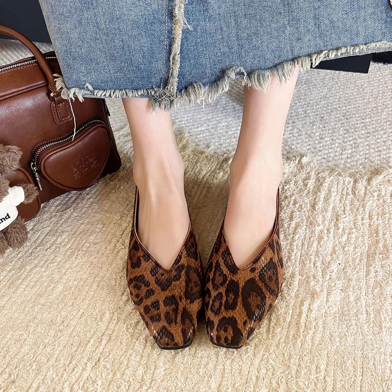 LYLA | WOMEN'S SNAKE PRINT SQUARE-TOE LOAFERS