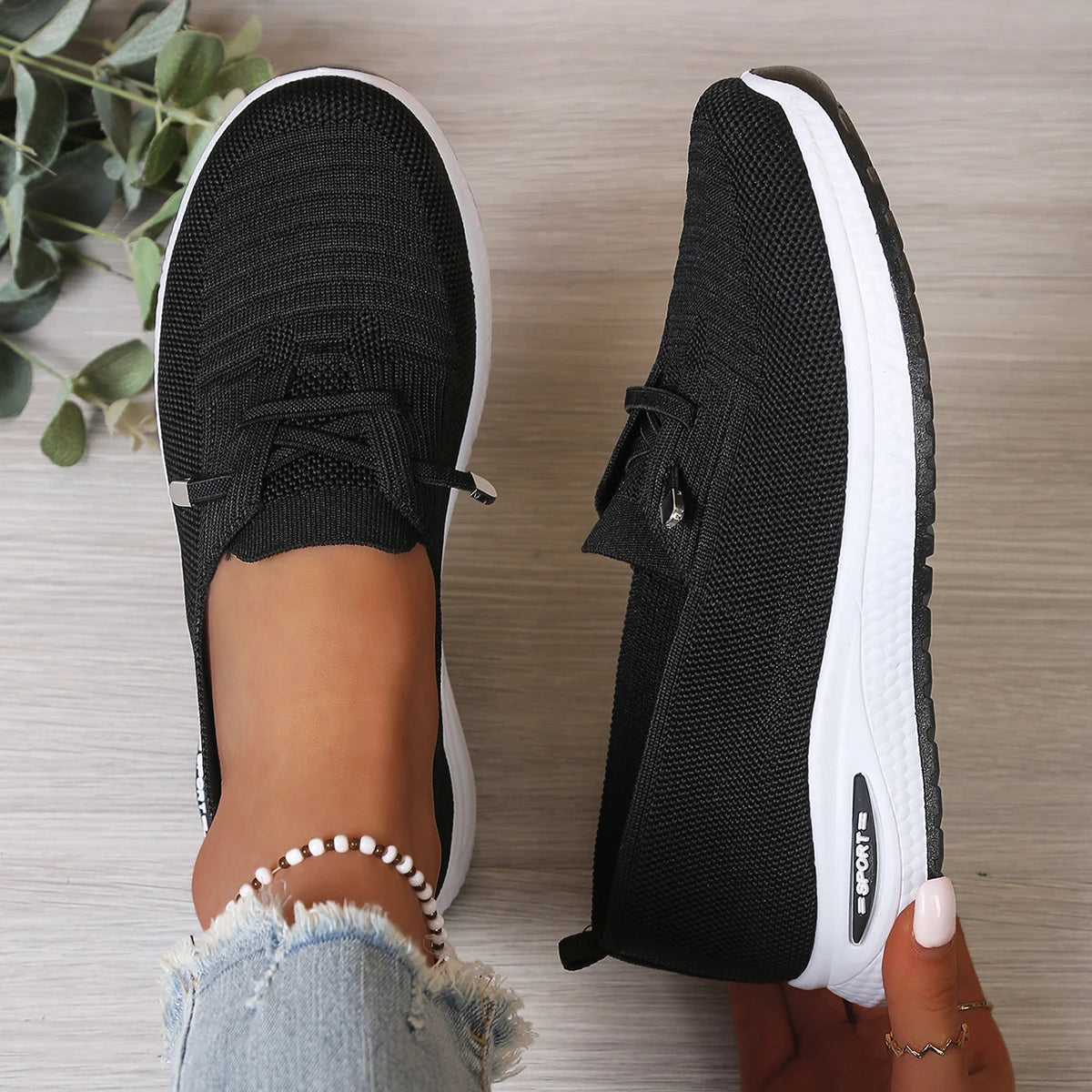 MARYAM | WOMEN'S LIGHTWEIGHT BREATHABLE PLATFORM TRAINERS