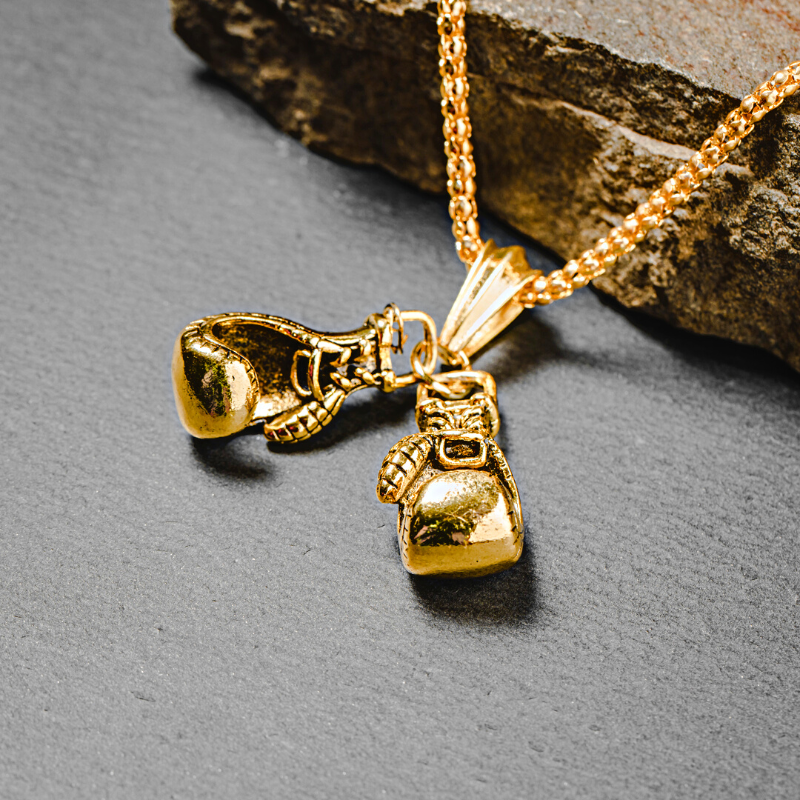 ETHAN | UPPERCUT PENDANT NECKLACE
