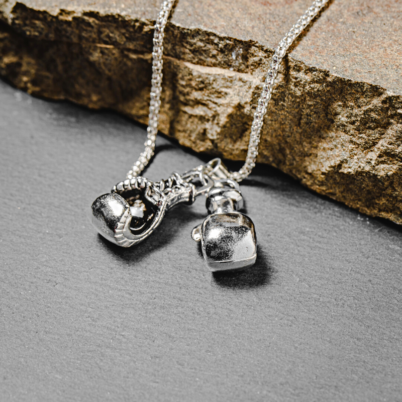 ETHAN | UPPERCUT PENDANT NECKLACE