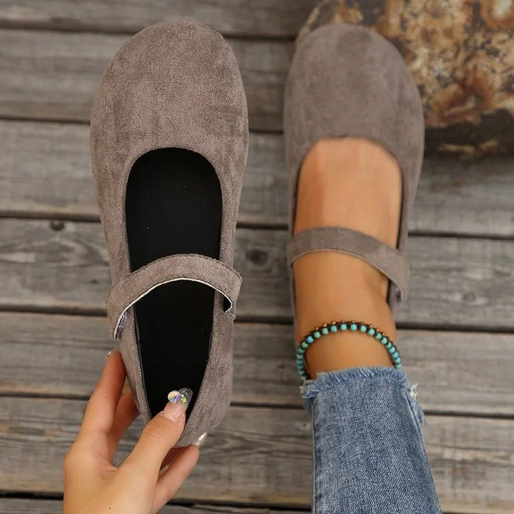 MOLLY | WIDE-FIT ORTHOPAEDIC MARY JANE SHOES