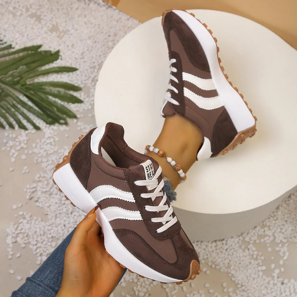 LISA ⎹ WOMEN’S ORTHOPEDIC TRAINERS