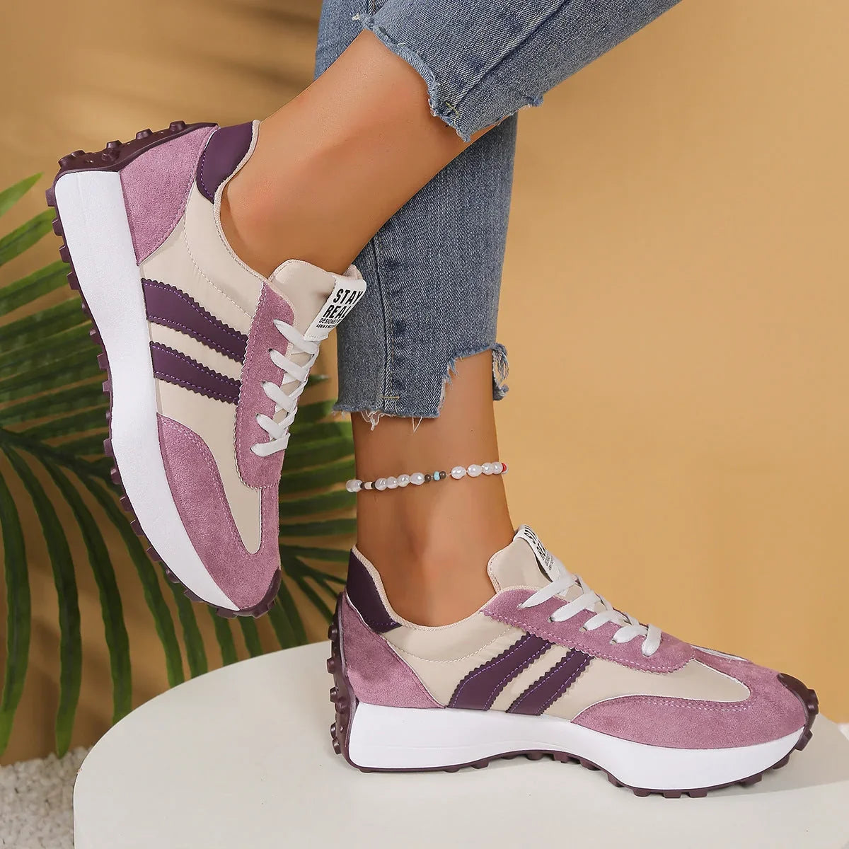 LISA ⎹ WOMEN’S ORTHOPEDIC TRAINERS