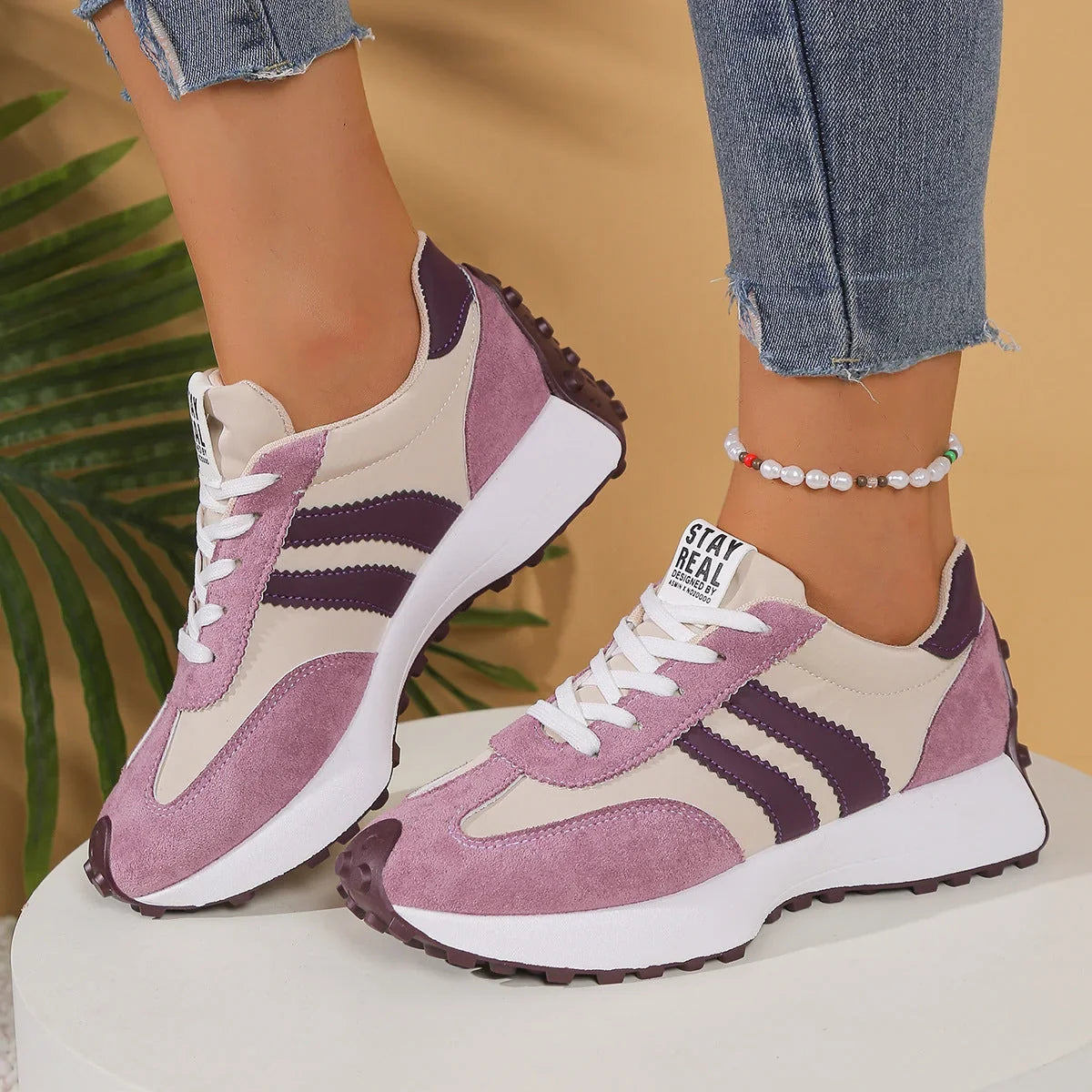 LISA ⎹ WOMEN’S ORTHOPEDIC TRAINERS