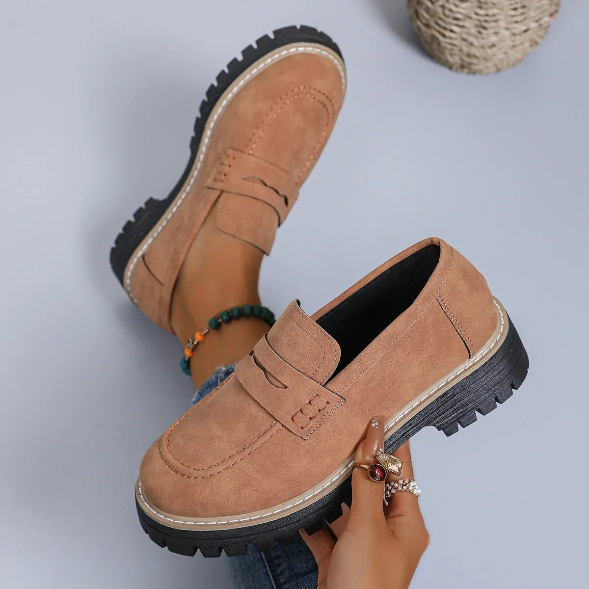 ELIANA | CHUNKY PLATFORM LOAFERS WITH ARCH SUPPORT