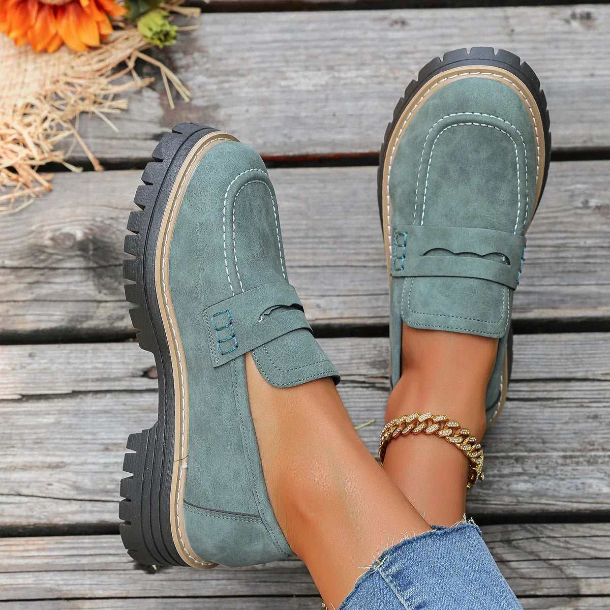 ELIANA | CHUNKY PLATFORM LOAFERS WITH ARCH SUPPORT
