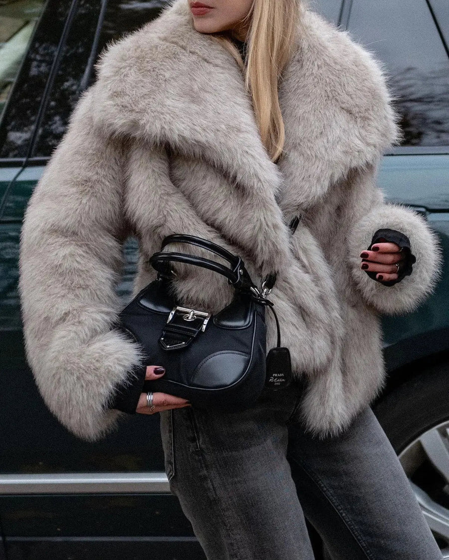 Women's Faux Fur Jacket with Collar and Long Sleeves